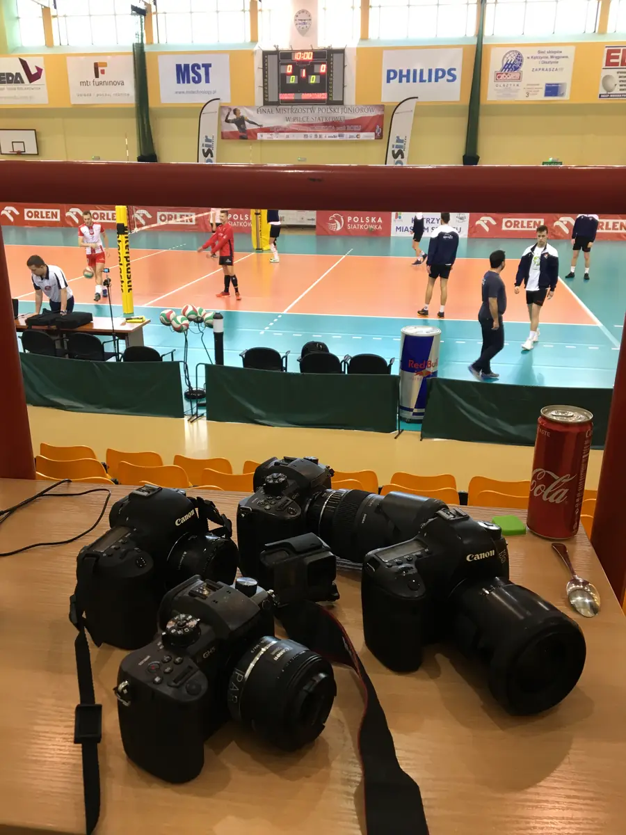 Cameras ready by the court